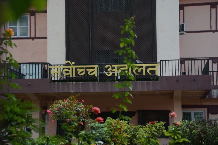 प्रतिनिधिसभा विघटनविरुद्ध अदालत जाँदै सांसदहरु
