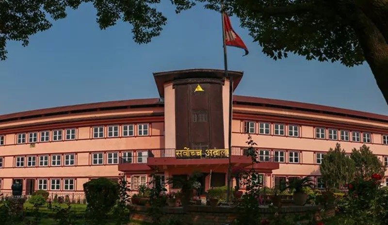 संसद विघटन सम्बन्धमा परेको १२ वटै रिटकाे सुनुवाइ प्रधानन्यायाधीश चाेलेन्द्र शम्शेर जबराले गर्नुहुने