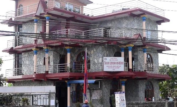 नवलपुरमा सवारी साधन सञ्चालनमा जोर–विजोर