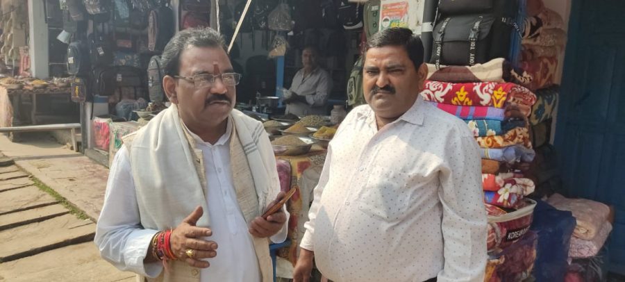 नवलपरासी-२ का स्वतन्त्र उम्मेदवार विजय अग्रहरि चुनावी घरदैलो अभियानमा